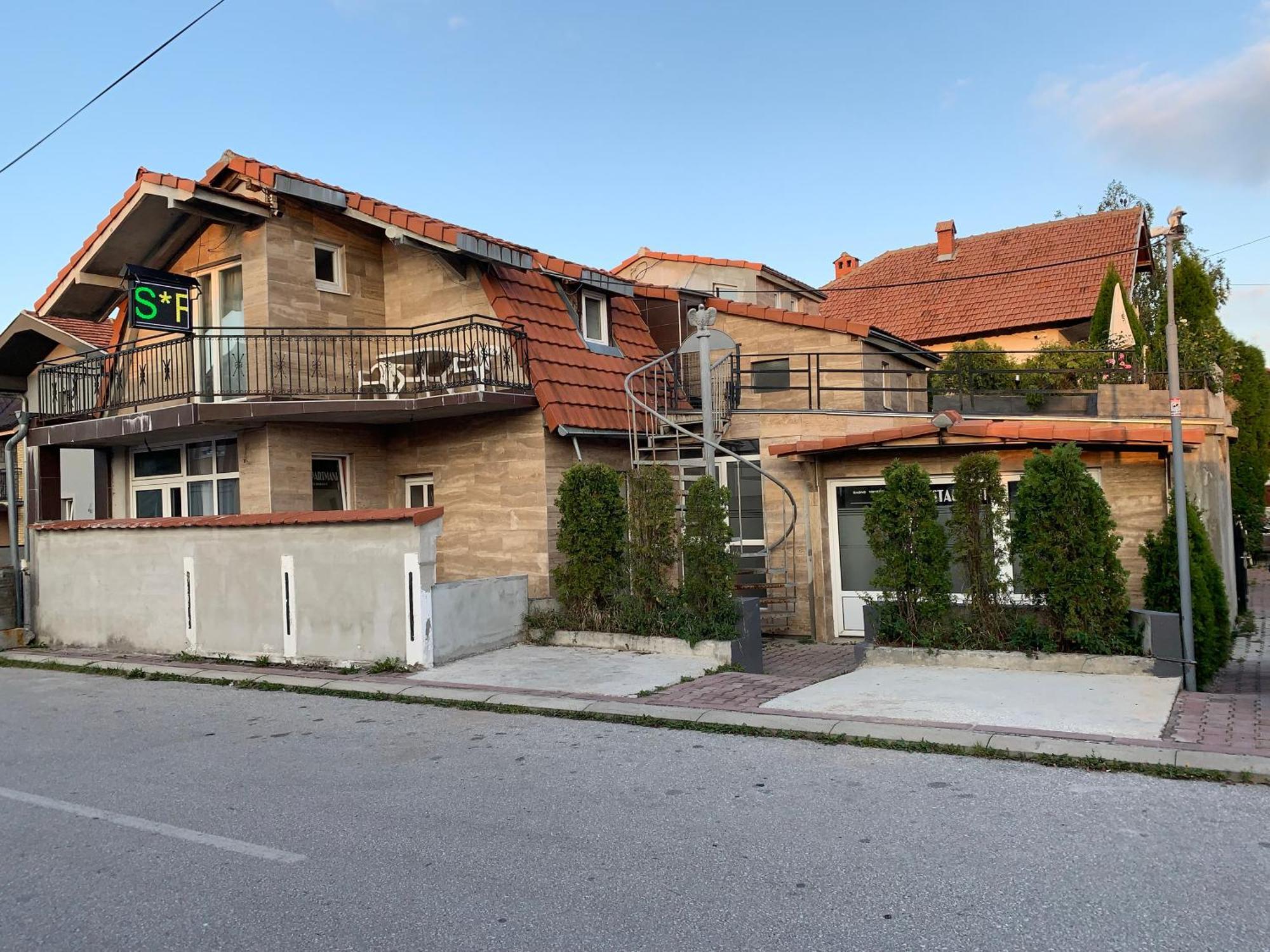 Apartmani & Restoran -S O K O- Sjenica Kültér fotó