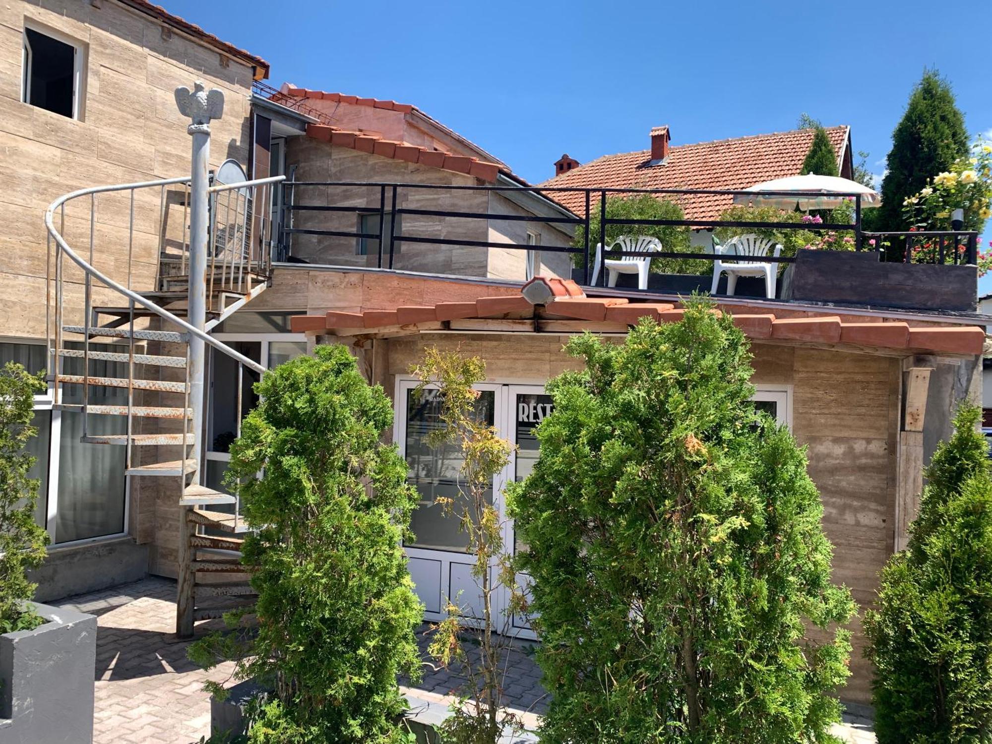 Apartmani & Restoran -S O K O- Sjenica Kültér fotó