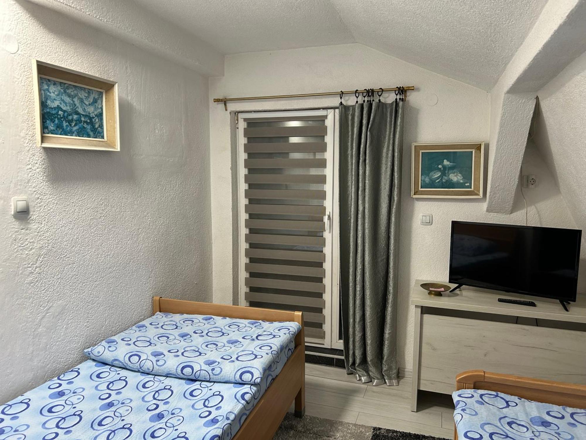 Apartmani & Restoran -S O K O- Sjenica Kültér fotó